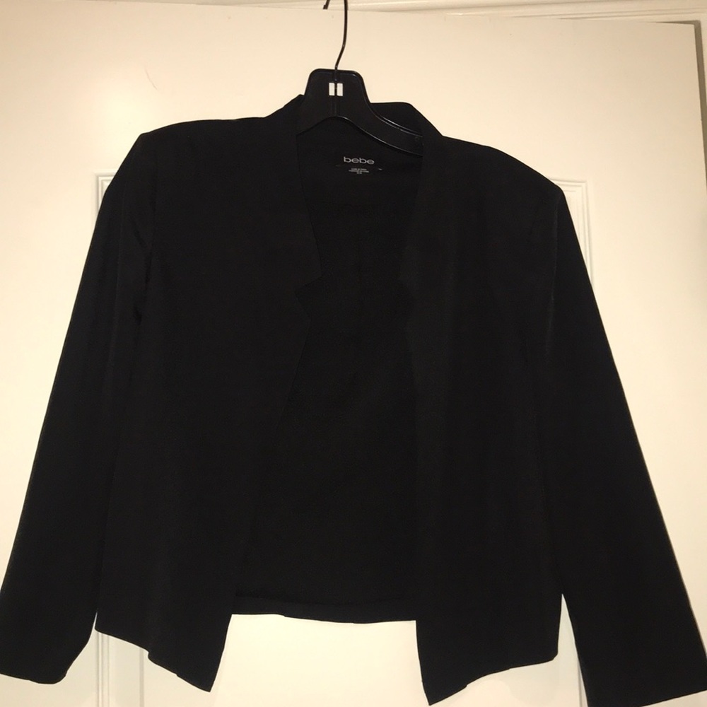 Bebe Cropped lightweight blazer